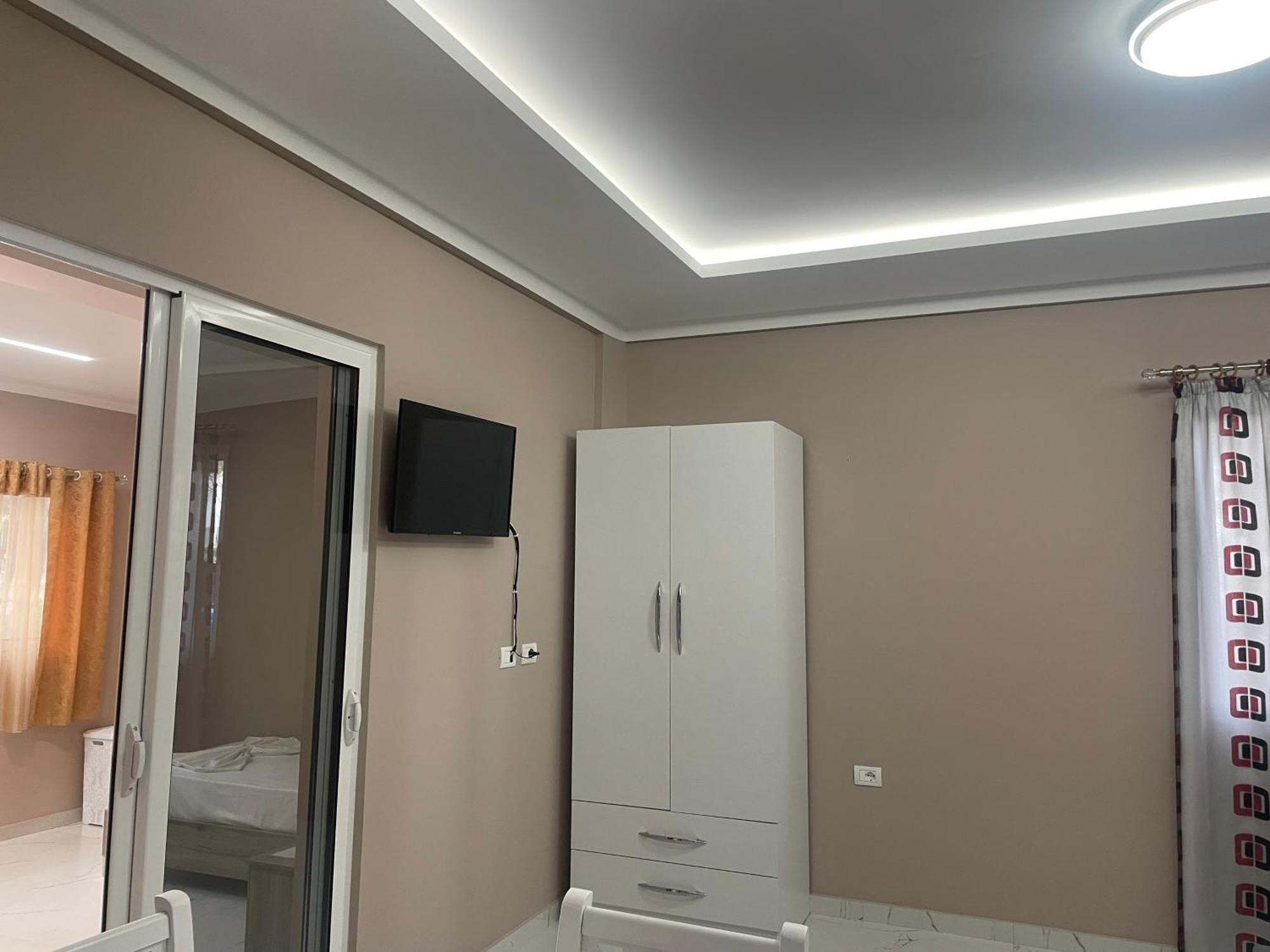 Vila Topi Vlorë Exteriör bild