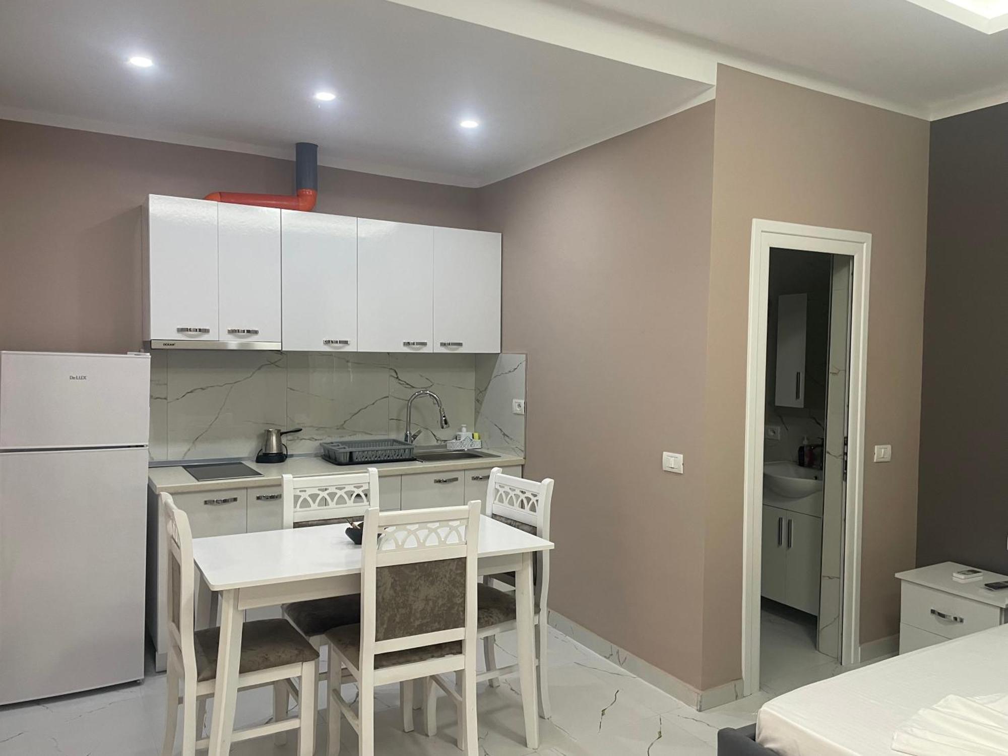 Vila Topi Vlorë Exteriör bild